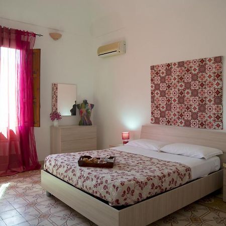 Appartamento Savoia 46 San Vito Lo Capo Bagian luar foto