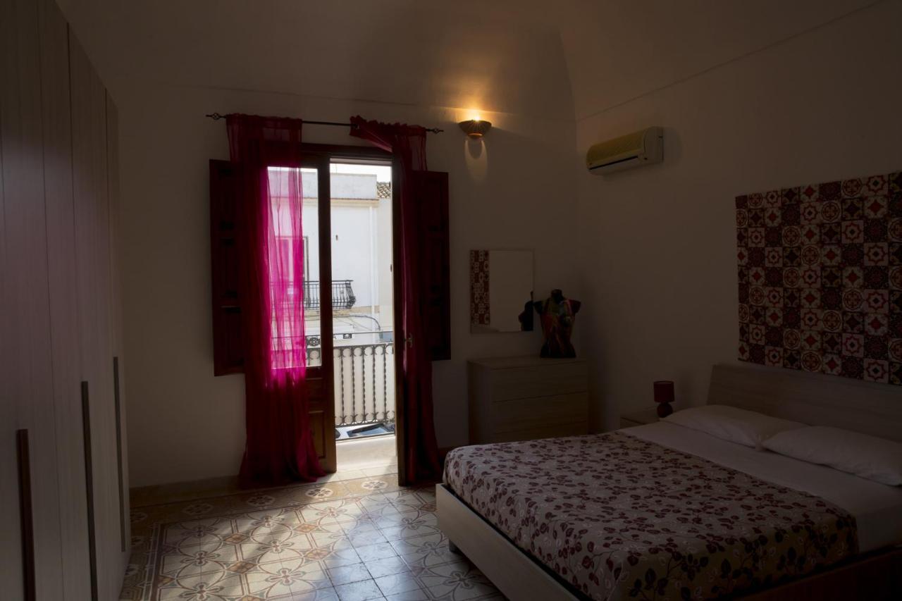 Appartamento Savoia 46 San Vito Lo Capo Bagian luar foto